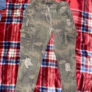 Army Print Cargo Joggers